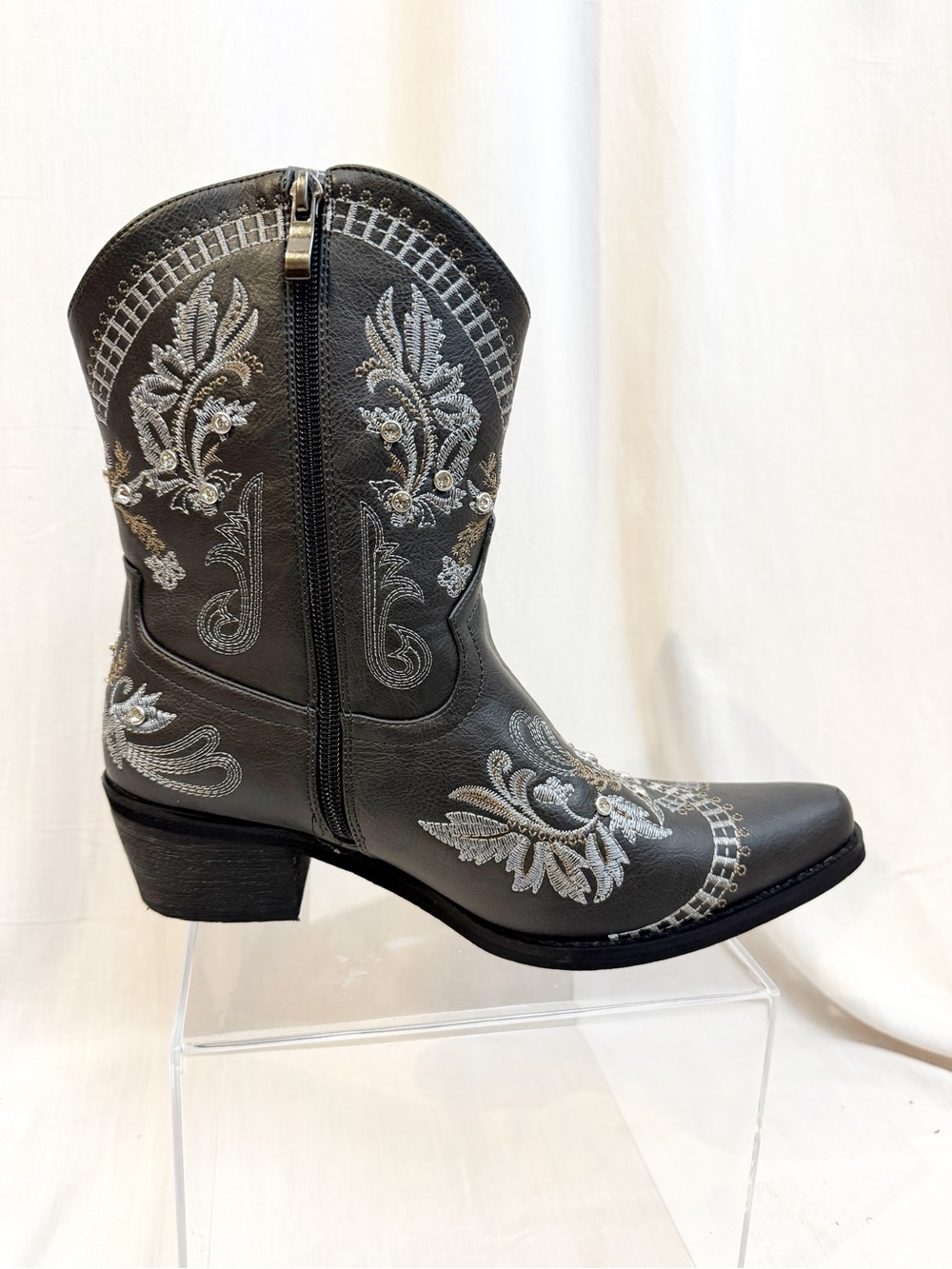Women’s Charcoal Embroidered Rhinestone Western Cowboy Boots Size 9 - Picture 4 of 6